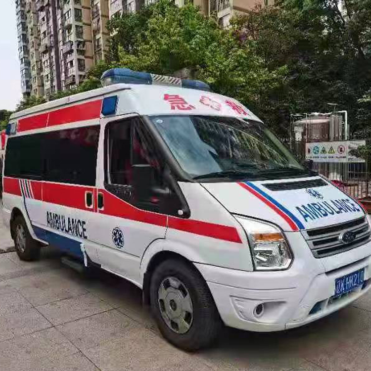阳山长途救护车护送病人返乡